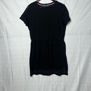Tommy Hilfiger Chic Black Mini Dress with Lace Details and Flared Hem
